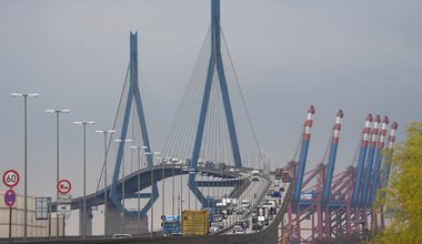 Köhlbrandbrücke Verkehrspolitik