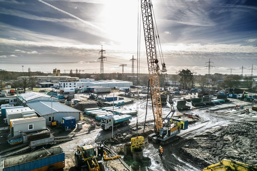 Bauer Bodensanierung Erdbau und Grundbau