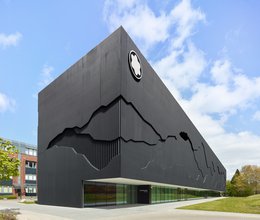 Höchste Baukunst für Schreibgeräte-Hersteller im Hamburger Westen