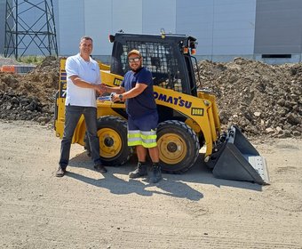 Komatsu Kompaktlader Anbaugeräte