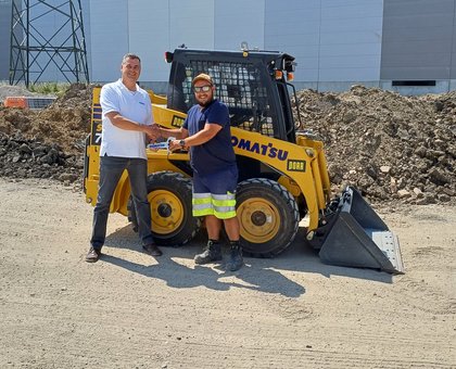 Komatsu Kompaktlader Anbaugeräte