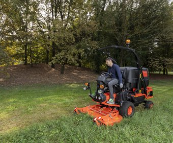 Kubota Frontkehrmaschinen Fachkräftesicherung