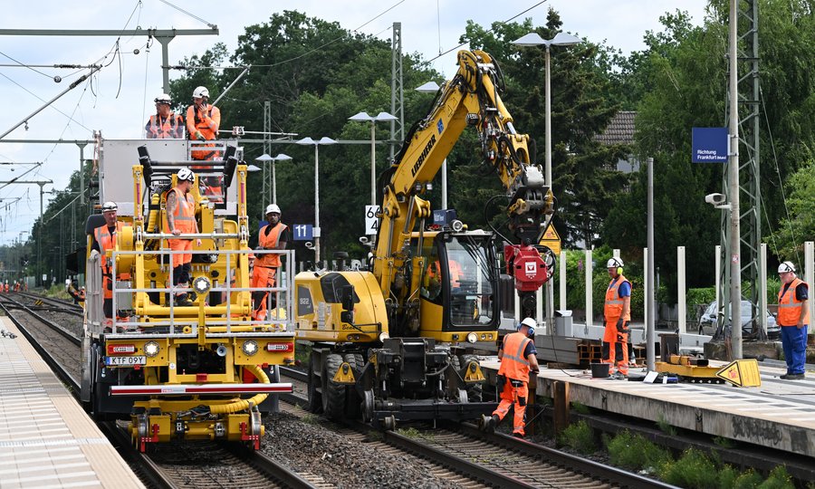 Deutsche Bahn AG Riedbahn Bahnbau