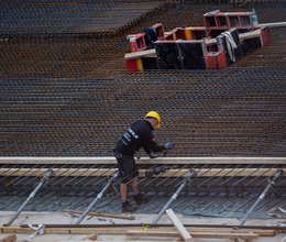 Baugenehmigungen weiter auf Talfahrt