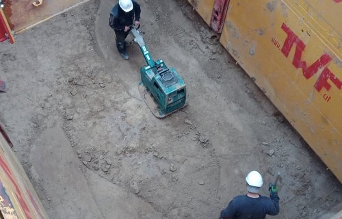 Grabenverbau für Abbruch und Neubau verwendet