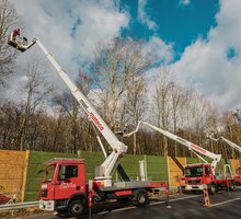 Geländegängige Spezial-Arbeitsbühne Mateco Baustelleneinrichtung