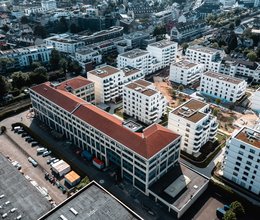 Altes Bürogebäude wird nach komplexer Sanierung zum hochmodernen Klett-Campus