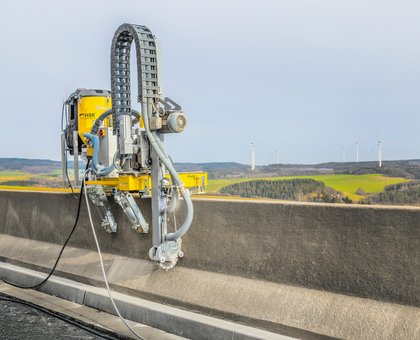 HSK Fugen- und Betonsanierung Fugenschneider Beton