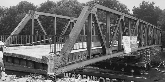 Kontaminierte Brücke am Küstenkanal bei Dörpen-Haar fachgerecht rückgebaut