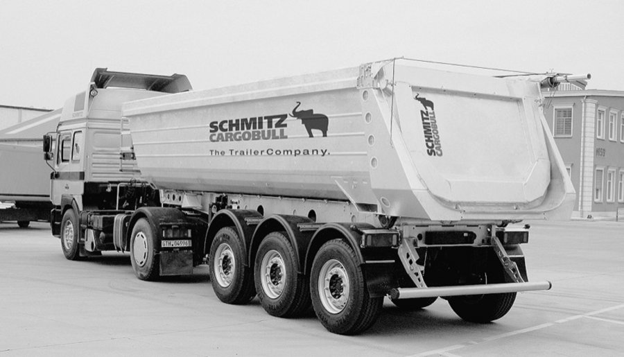 Schmitz Cargobull Sattelkipper bauma München