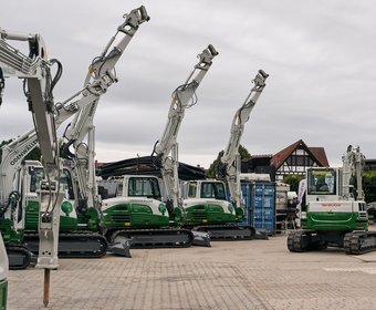 Takeuchi Hüllkreisbagger Bagger und Lader