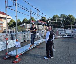 Gerüsthersteller lädt zum Stammtisch ein