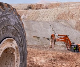 Hohe Investition in Reifenwerk